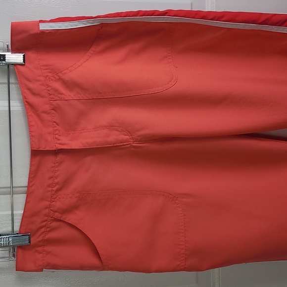 Champion Capris - Picture 2 of 14